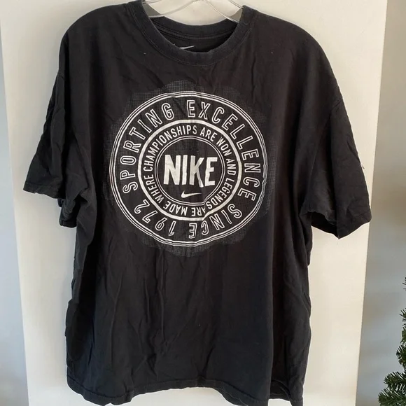 NIKE loose fit vintage graphic tee XL BASKETBALL - Picture 1 of 4